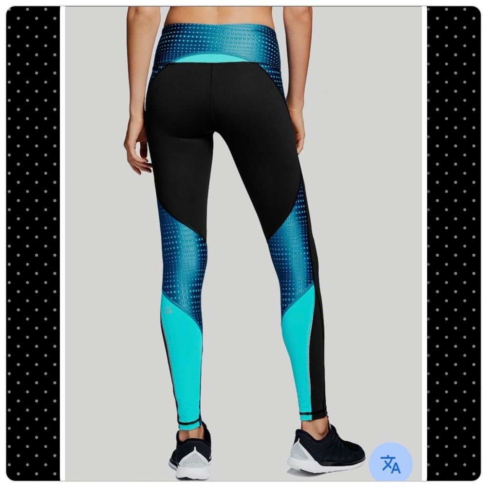 Victoria’s Secret Knockout tights